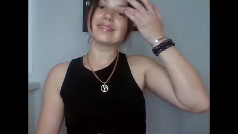 make_mesmile online show from June 9, 4:51 pm