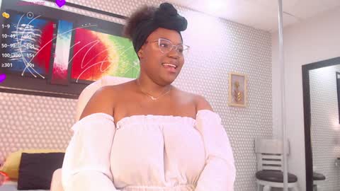 makena online show from December 30, 3:47 am