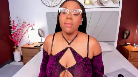 Snapshot of makena_gh chatting on February 26, 3:38 am makena online show from February 26, 3:38 am