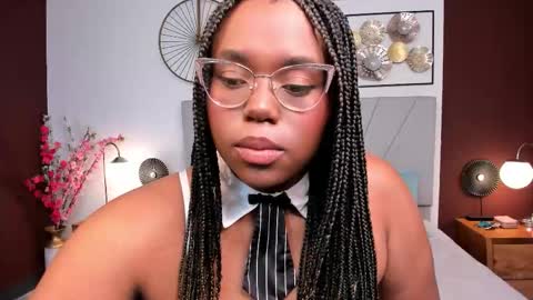 Snapshot of makena_gh chatting on March 14, 3:23 am makena online show from March 14, 3:23 am