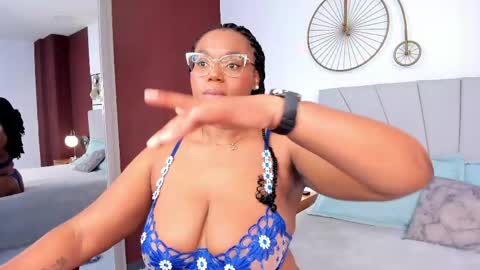 Snapshot of makena_gh chatting on April 15, 3:13 am makena online show from April 15, 3:13 am