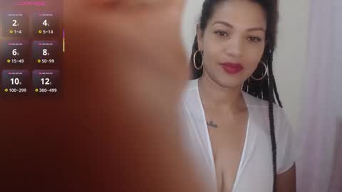 MAKENNAA online show from February 10, 9:57 am