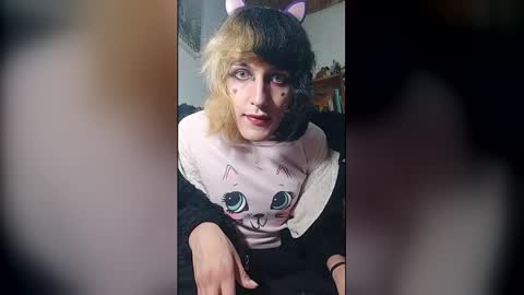 makimorningstar online show from March 28, 6:57 am