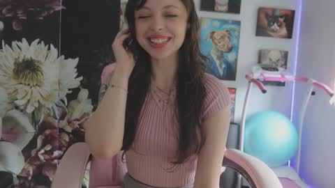 Snapshot of makiyahbelle2 chatting on February 19, 2:51 am MakiyahBelle online show from February 19, 2:51 am