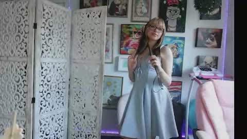 MakiyahBelle online show from July 27, 4:30 am