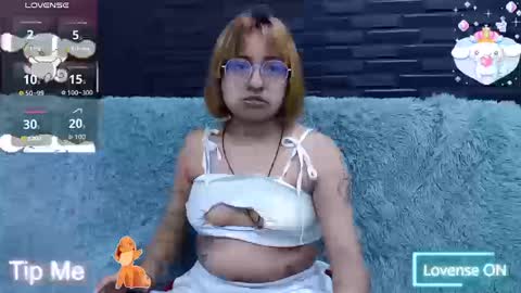 makizenin_ online show from September 19, 2:51 pm