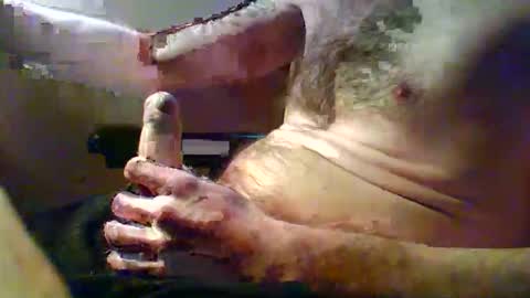 Snapshot of mako_satin8 chatting on May 3, 10:05 pm Mako the Latin lover online show from May 3, 10:05 pm