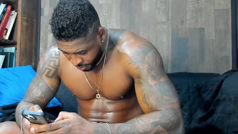 Makonnen online show from January 28, 8:04 am