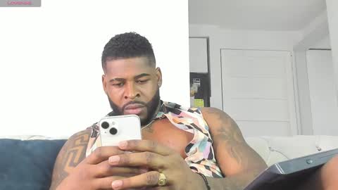 Makonnen online show from June 3, 8:58 pm