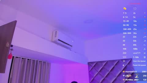 Snapshot of malaia_hills chatting on December 7, 1:47 am Call Me Mala online show from December 7, 1:47 am