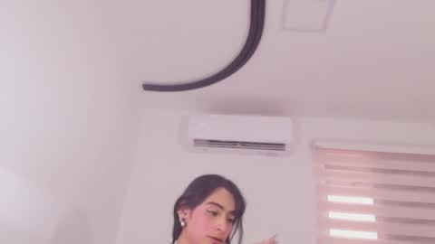 Snapshot of malaia_thompson_ chatting on May 27, 11:51 am malaia thompson online show from May 27, 11:51 am