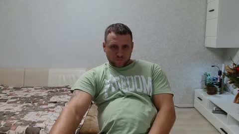 malchyshka online show from January 11, 1:32 pm