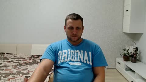 malchyshka online show from February 6, 12:37 pm