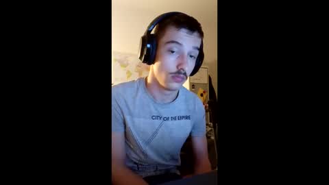 male20y online show from May 5, 9:56 pm