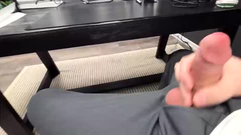 Snapshot of male_gr chatting on March 2, 3:19 pm male_gr online show from March 2, 3:19 pm