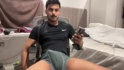 malegreek online show from June 19, 1:10 am