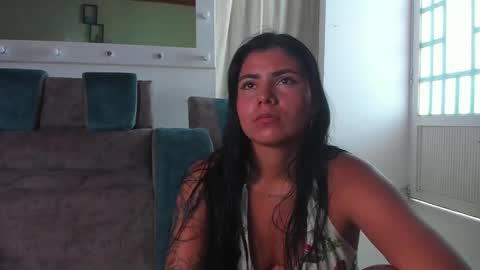 Snapshot of maleja_ruiz2 chatting on February 18, 4:16 pm Aleja online show from February 18, 4:16 pm