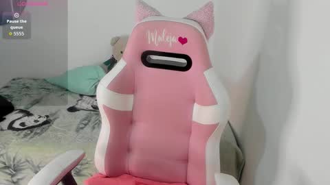 Snapshot of maleja_ruiz2 chatting on October 29, 5:53 am Aleja online show from October 29, 5:53 am