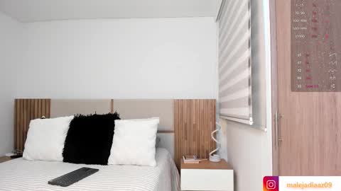 Snapshot of malejadiaz_ chatting on March 11, 6:47 pm Maleja Diaz online show from March 11, 6:47 pm