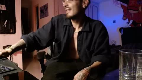 Snapshot of malek_xarx chatting on March 12, 4:18 am malek_xarx online show from March 12, 4:18 am