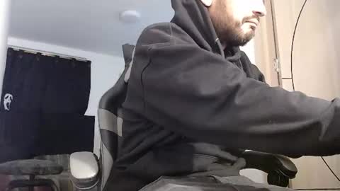 Snapshot of malek_xarx chatting on June 21, 4:48 am malek_xarx online show from June 21, 4:48 am