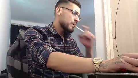Snapshot of malek_xarx chatting on July 15, 5:02 am malek_xarx online show from July 15, 5:02 am
