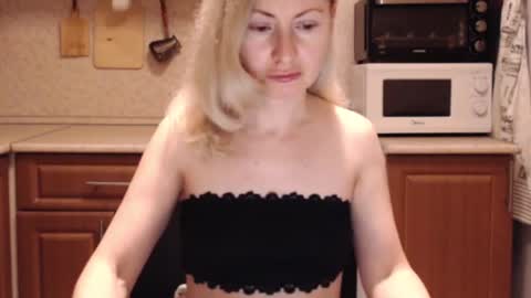 Malena online show from March 12, 9:32 pm