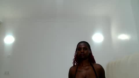 malia online show from May 21, 3:13 am