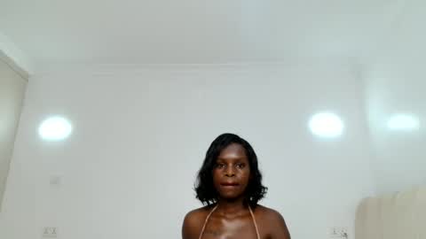 malia online show from June 9, 3:29 am