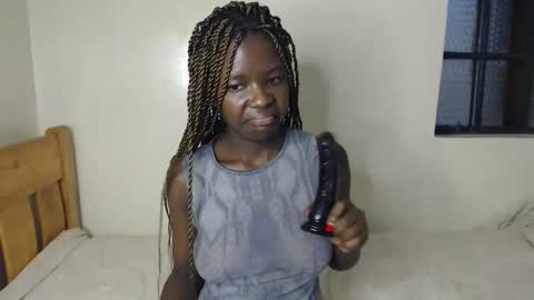 lati online show from February 24, 1:31 pm