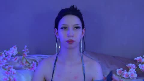 Malialandre online show from January 27, 1:52 pm