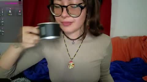 Mar  Alicia     Rosie  v A L I C I A W I T C -  Meg Cherie online show from June 3, 4:48 am