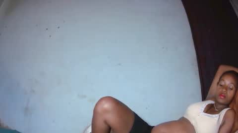 malinah01 online show from September 20, 9:54 am