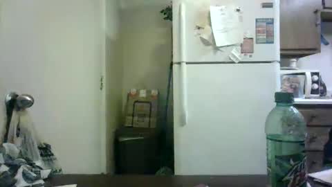 Snapshot of malinda702 chatting on December 28, 10:55 pm malinda702 online show from December 28, 10:55 pm