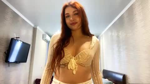 Snapshot of malindagriffo chatting on October 23, 10:25 am Isabella online show from October 23, 10:25 am