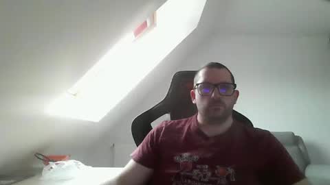 breton online show from December 2, 9:35 am