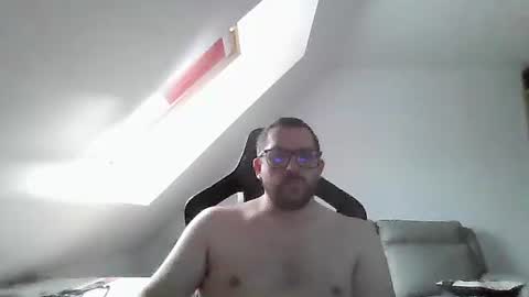 breton online show from October 30, 9:44 am