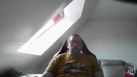 breton online show from March 21, 8:30 am