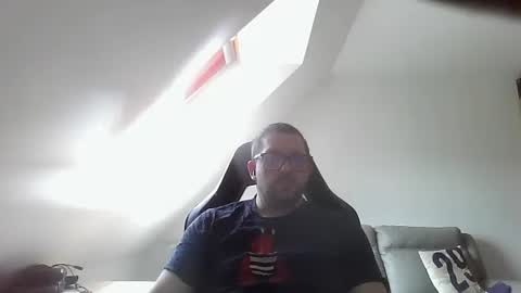 breton online show from March 23, 1:04 pm