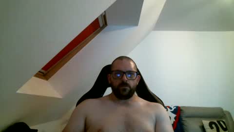 breton online show from June 24, 3:16 am