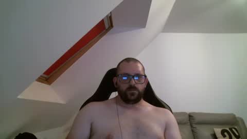 breton online show from June 27, 3:22 am