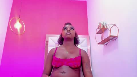 Malu online show from May 24, 3:39 pm