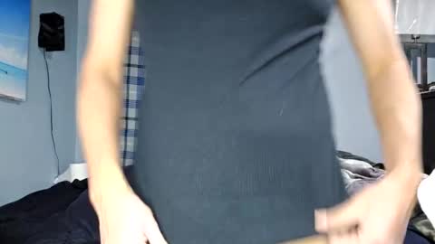 maluma1981 online show from February 23, 5:23 am