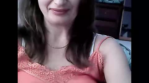 Snapshot of malva0000 chatting on October 25, 7:38 am malva0000 online show from October 25, 7:38 am