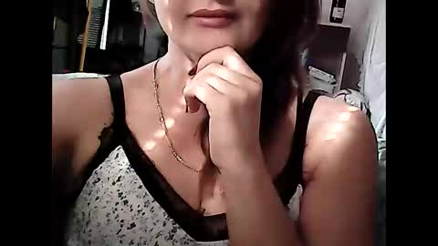 Snapshot of malva0000 chatting on November 4, 9:30 am malva0000 online show from November 4, 9:30 am