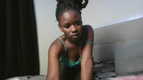 mamaa online show from January 13, 3:50 pm