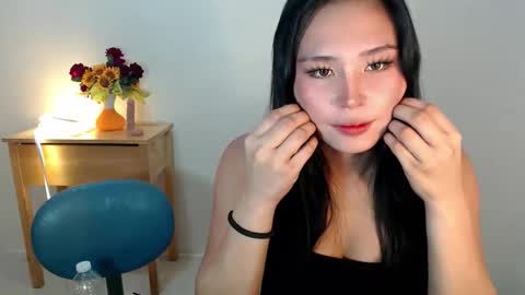 Snapshot of mami_jups chatting on March 19, 3:16 pm IRISH online show from March 19, 3:16 pm