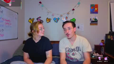 MamiCloudz online show from September 23, 3:09 am