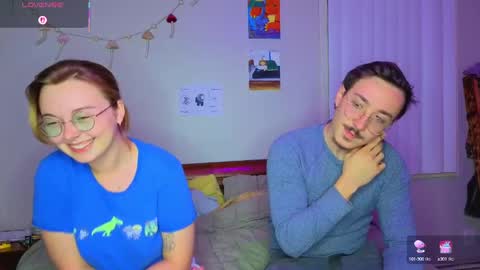 MamiCloudz online show from October 8, 3:15 am