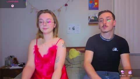 MamiCloudz online show from October 29, 1:19 am